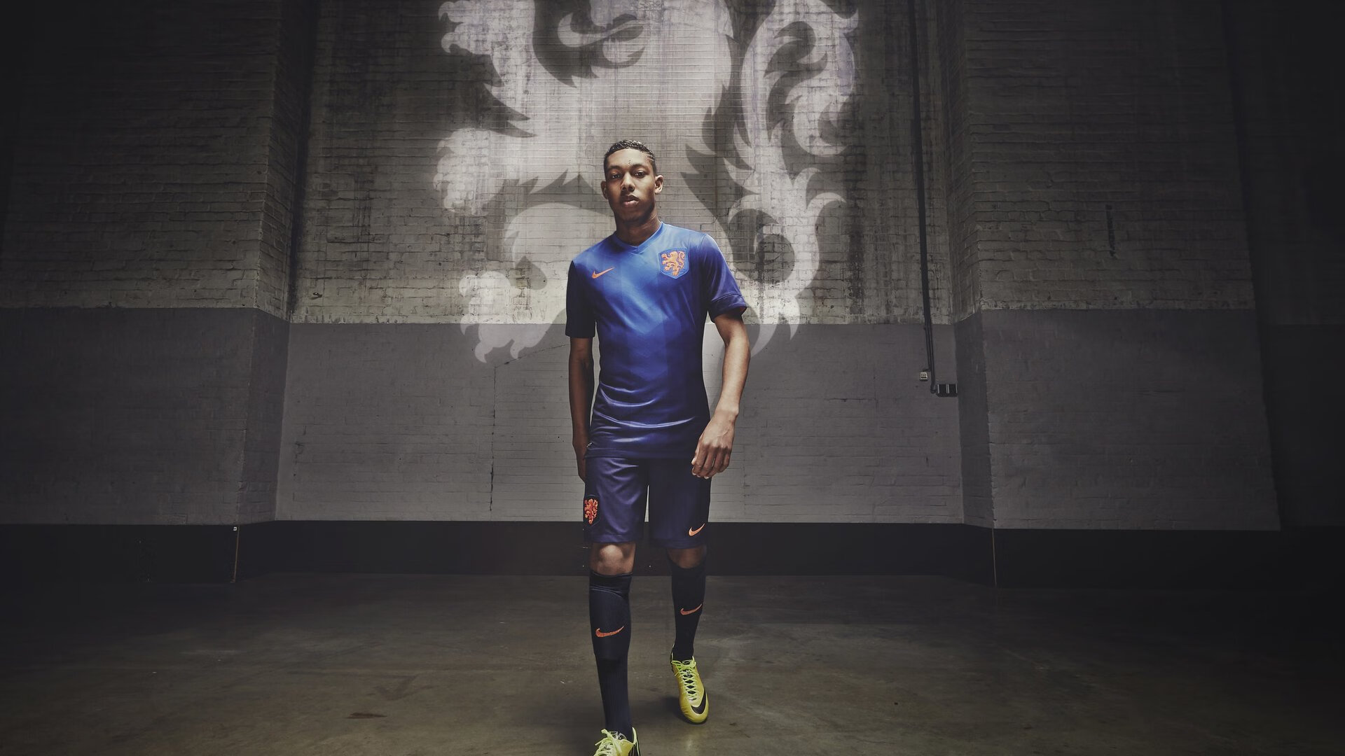 林丹接受公益节目访谈分享退役生活，林丹日常